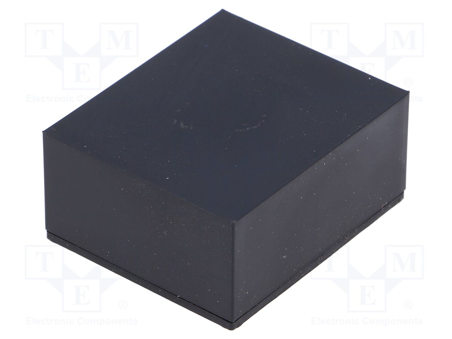 MASZCZYK KM-6/B Yleiskotelo 28x33x15mm (50 kpl erä)