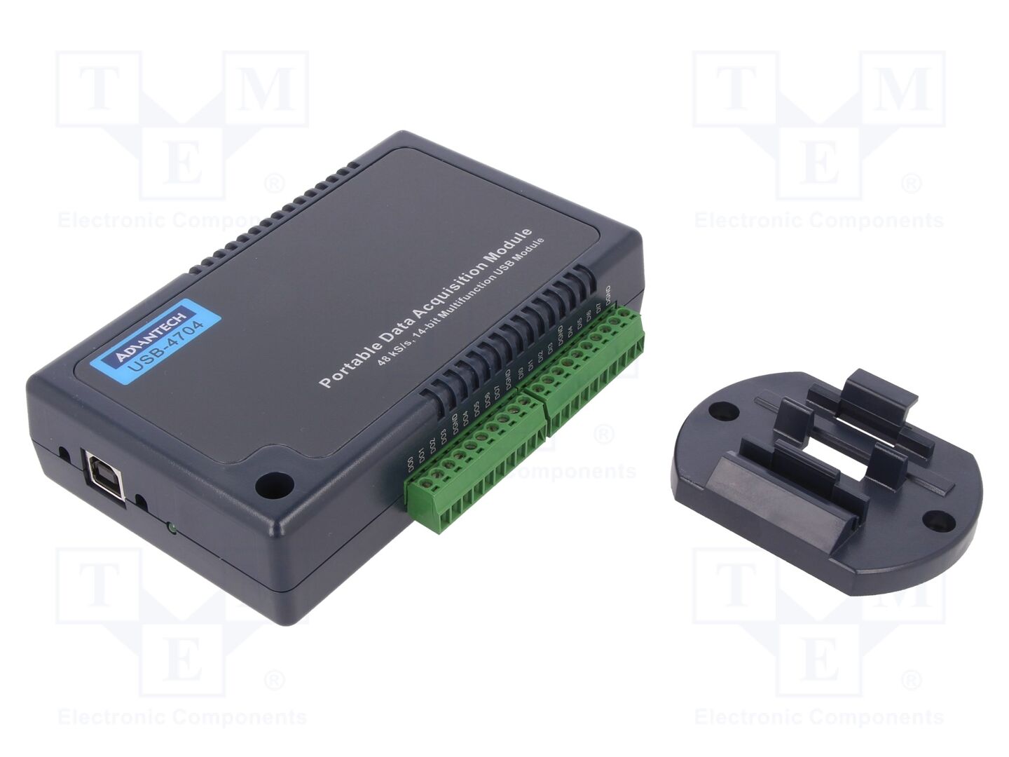 ADVANTECH USB-4704-AE Automaatiomoduuli 48ksps