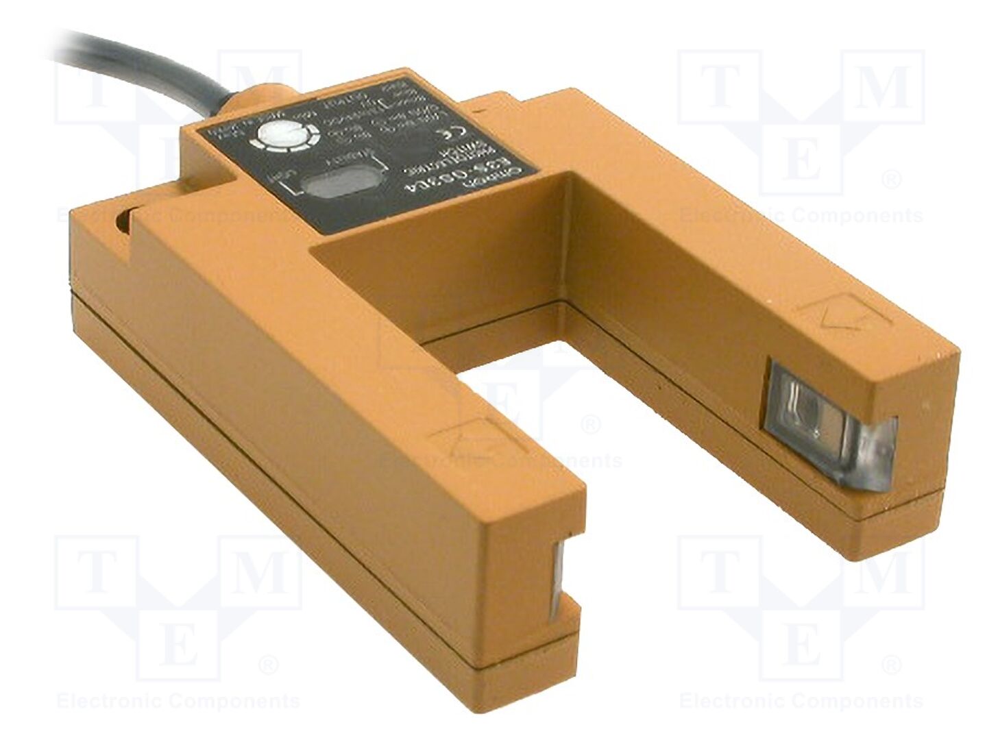 OMRON E3S-GS3E4 Valosähköinen tunnistin 30mm