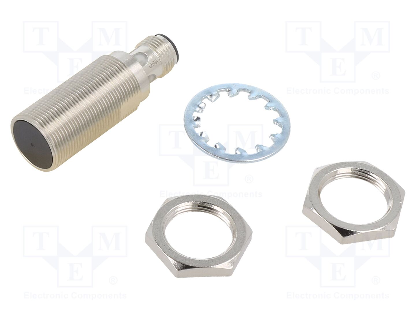 OMRON E2E-X8B1T18-M1 Induktiivinen anturi 0-8mm