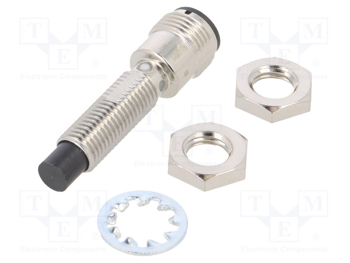 OMRON E2E-X4MB1T8-M1 Induktiivinen anturi 0-4mm